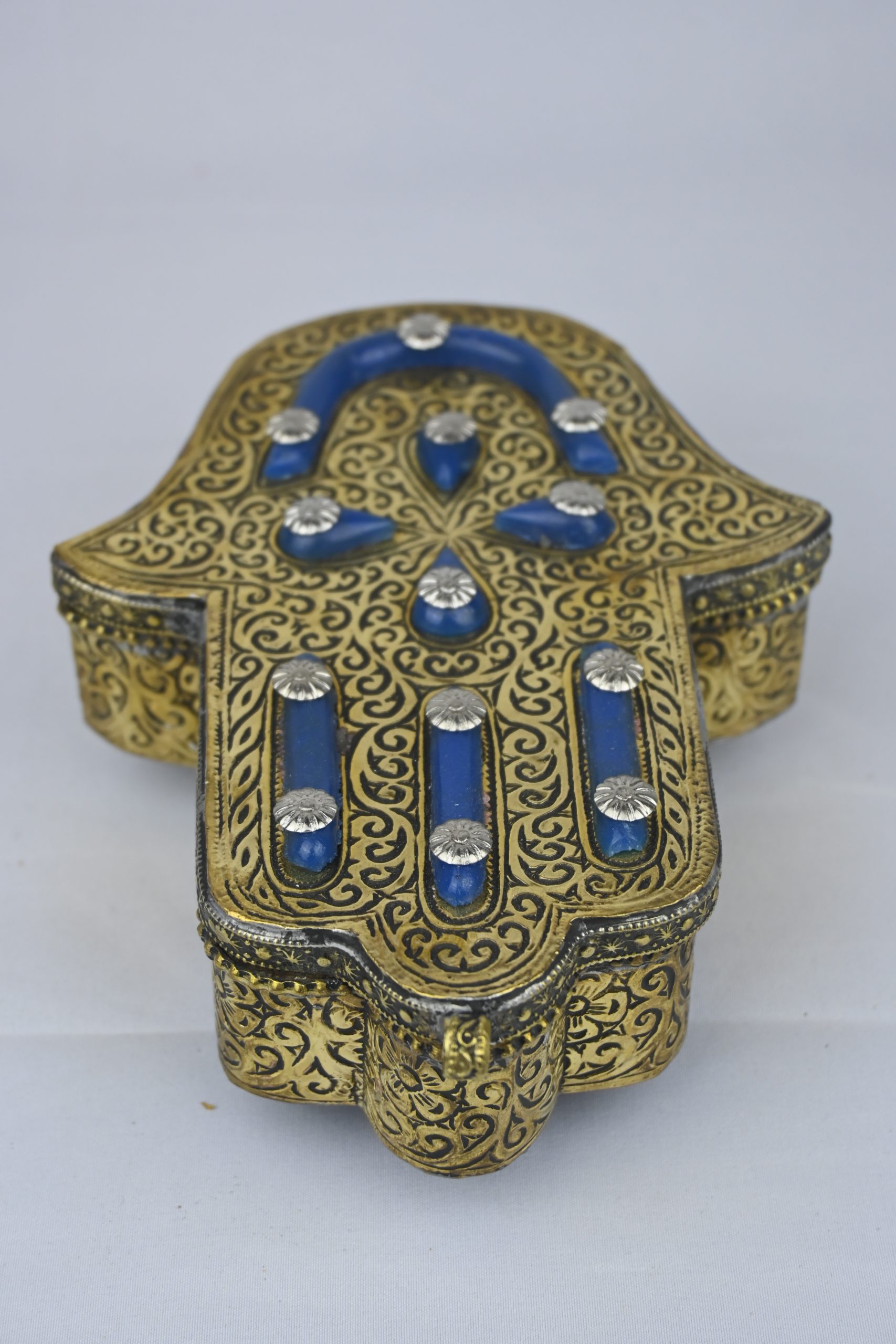 Handcrafted Hamsa Jewelry Box in Brass and Blue Resin - Image 3