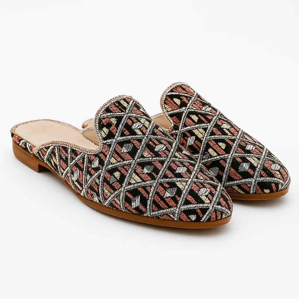 Ladies Mule Slippers – Handwoven Moroccan Design