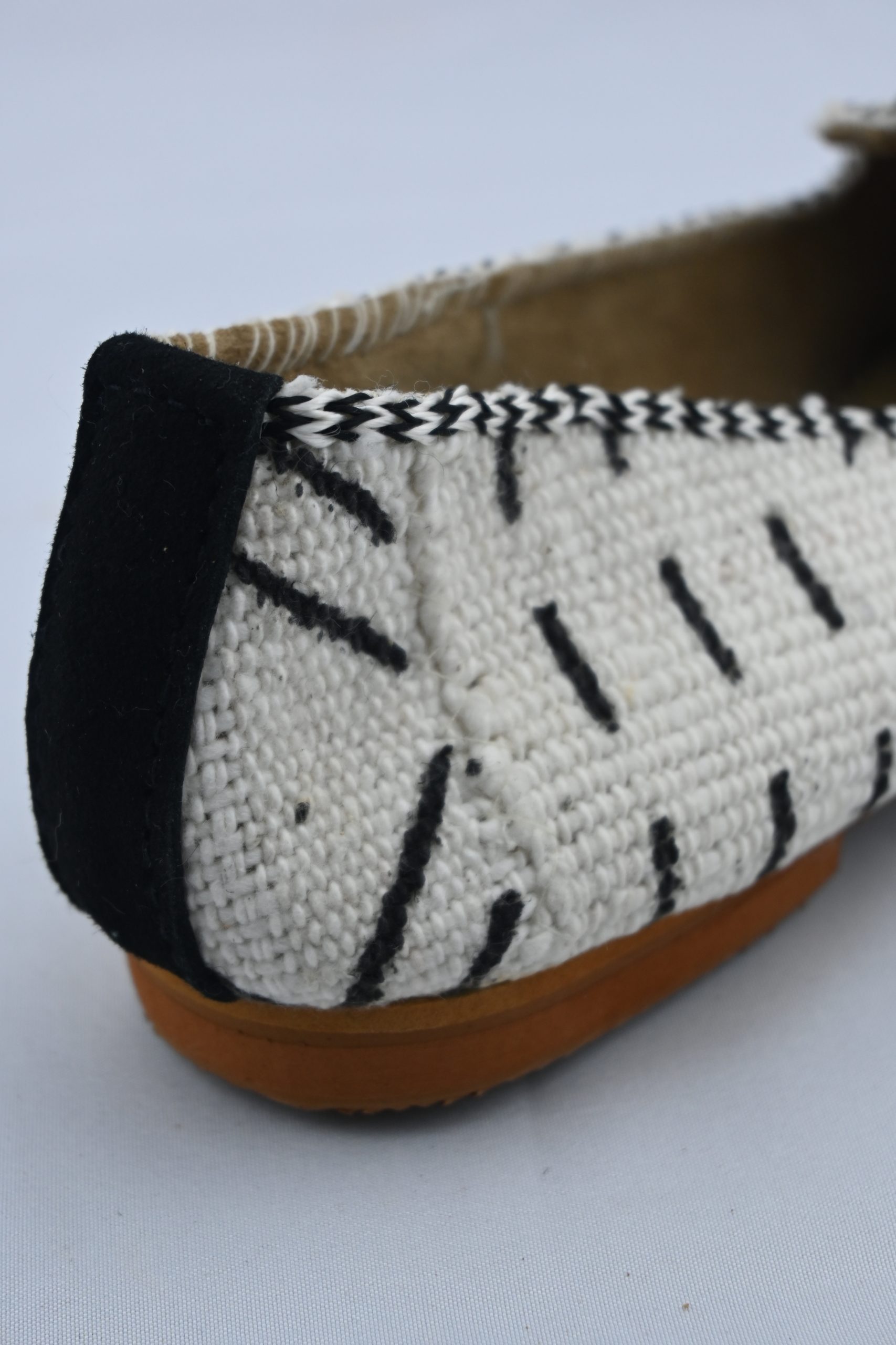 Leopard Print Ladies Leather Slippers – Handmade in Morocco