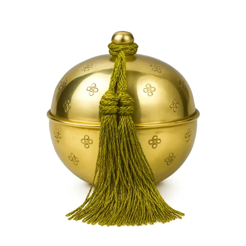 luxury scented Candle In Golden Bloom Brass
