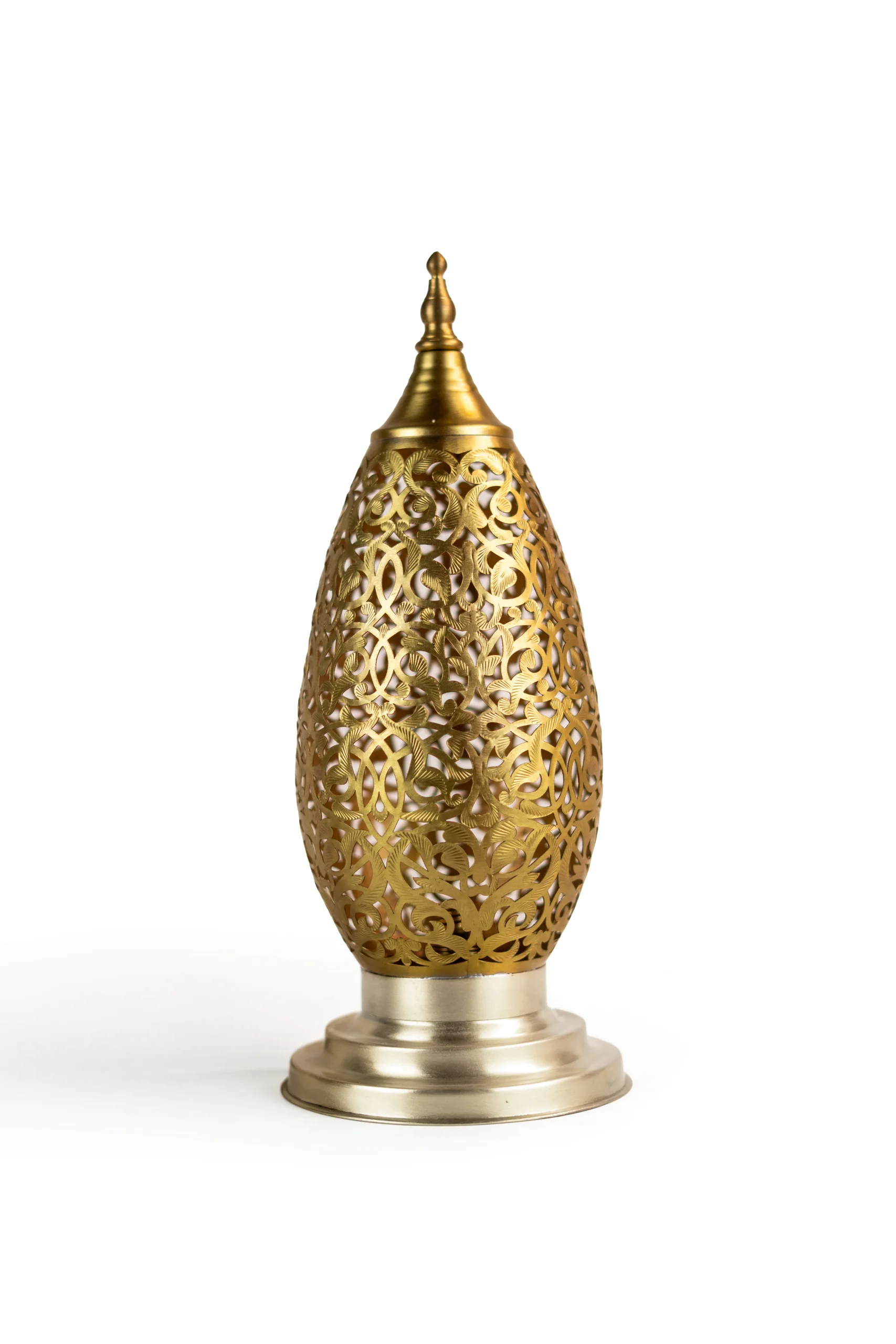 Handcrafted Moroccan Table Lamp with Antique Brass Filigree – Gold & Silver Base