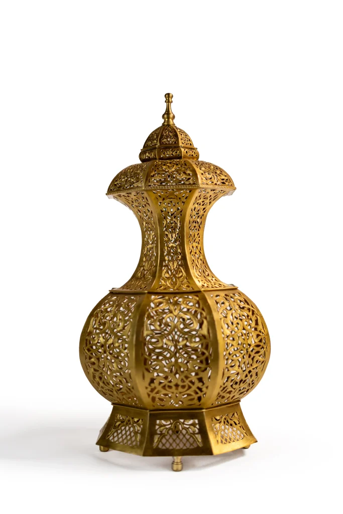 Moroccan Brass Floor Lamp – Handcrafted Vintage Dome Light in Antique Gold