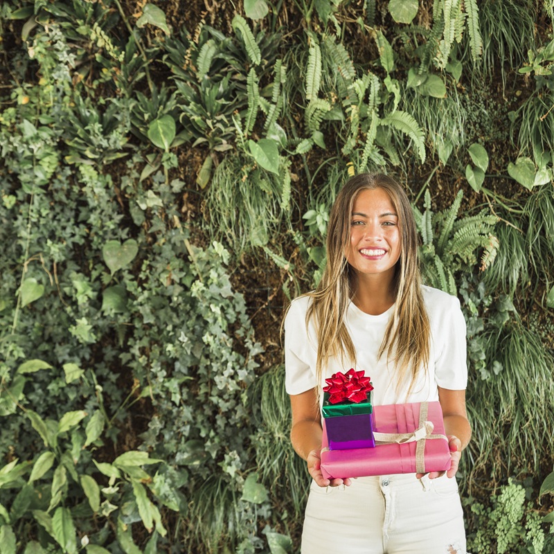 Luxury Birthday Gifts for Her