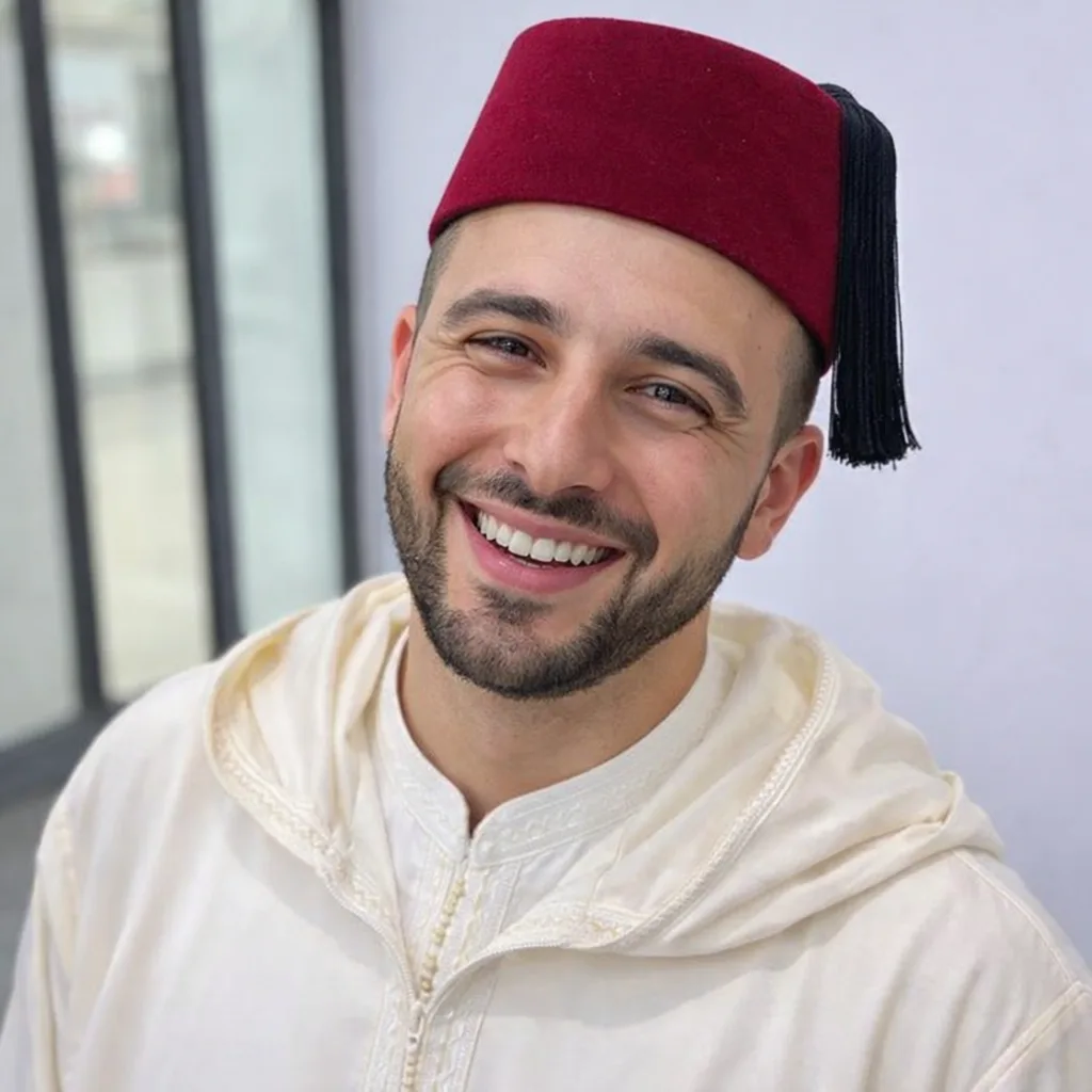 Traditional Moroccan Fez Hat – Red Velvet Handmade Tarboosh