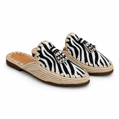 Zebra Tassel Moroccan Rafia Mule Slippers – Handwoven Leather Sole