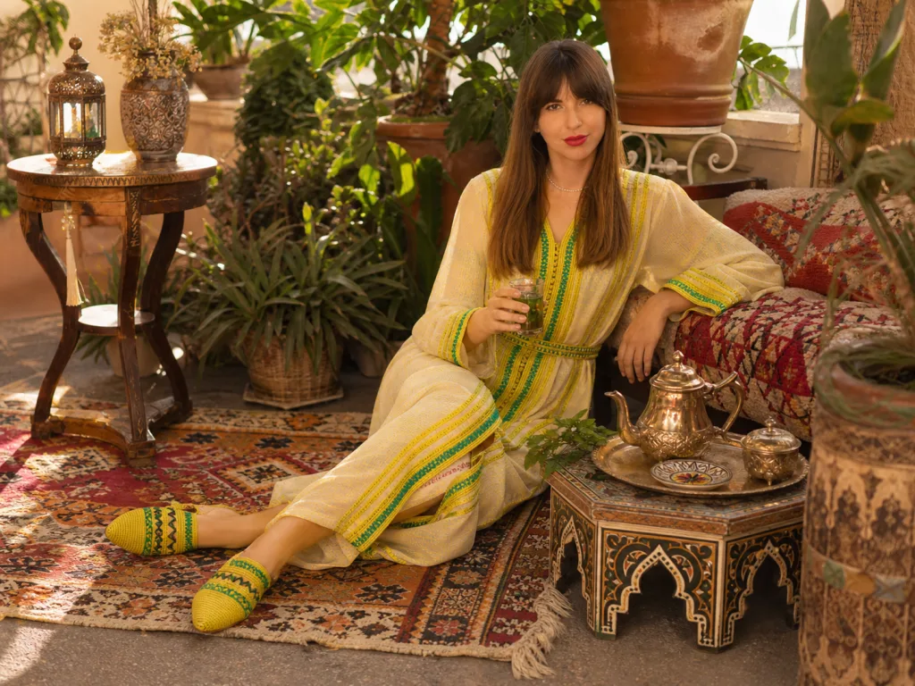 Moroccan Mint Tea Moment in a Sunlit Artisan Courtyard